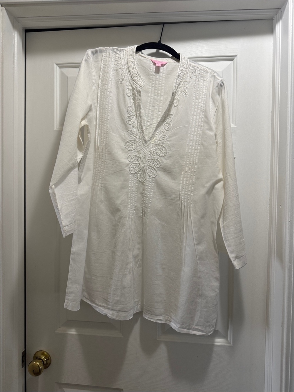 Lilly Pulitzer White Embroidered V-Neck Tunic